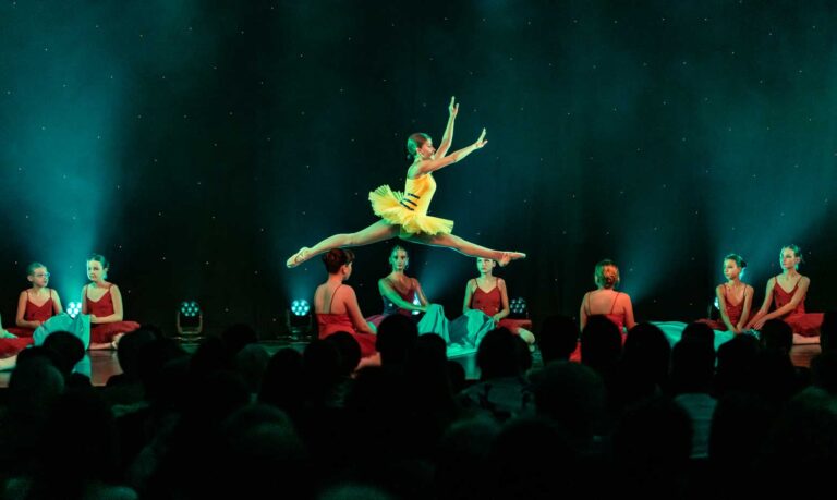 Carla Weser Tanzstudio-Aufführung-Die kleine Meerjungfrau-04