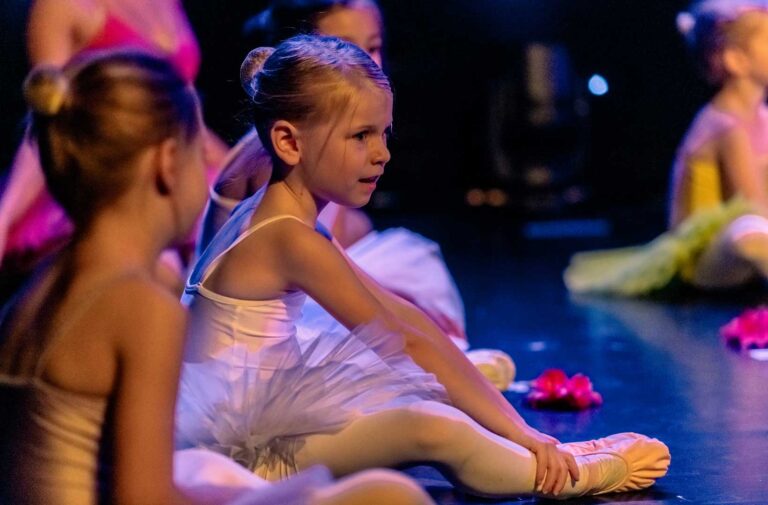 Carla Weser Tanzstudio-Aufführung-Die kleine Meerjungfrau-11