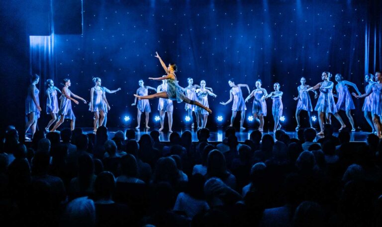 Carla Weser Tanzstudio-Aufführung-Die kleine Meerjungfrau-15
