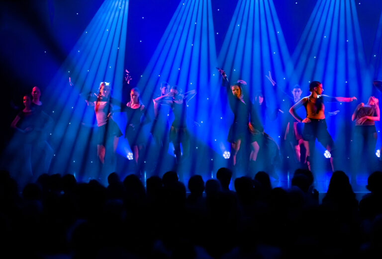 Carla-Weser_Tanzstudio_Aufführung_kikligabuk_250920a_319890