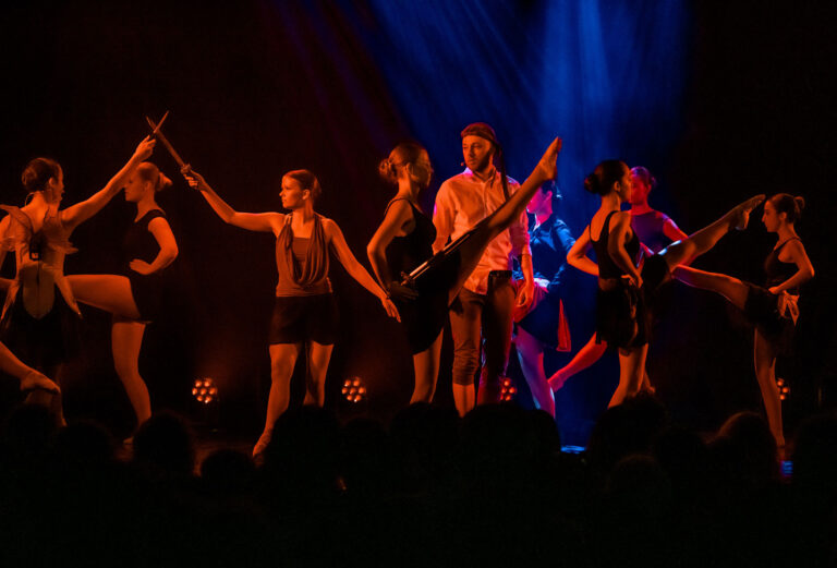 Carla-Weser_Tanzstudio_Aufführung_kikligabuk_250921a_327760